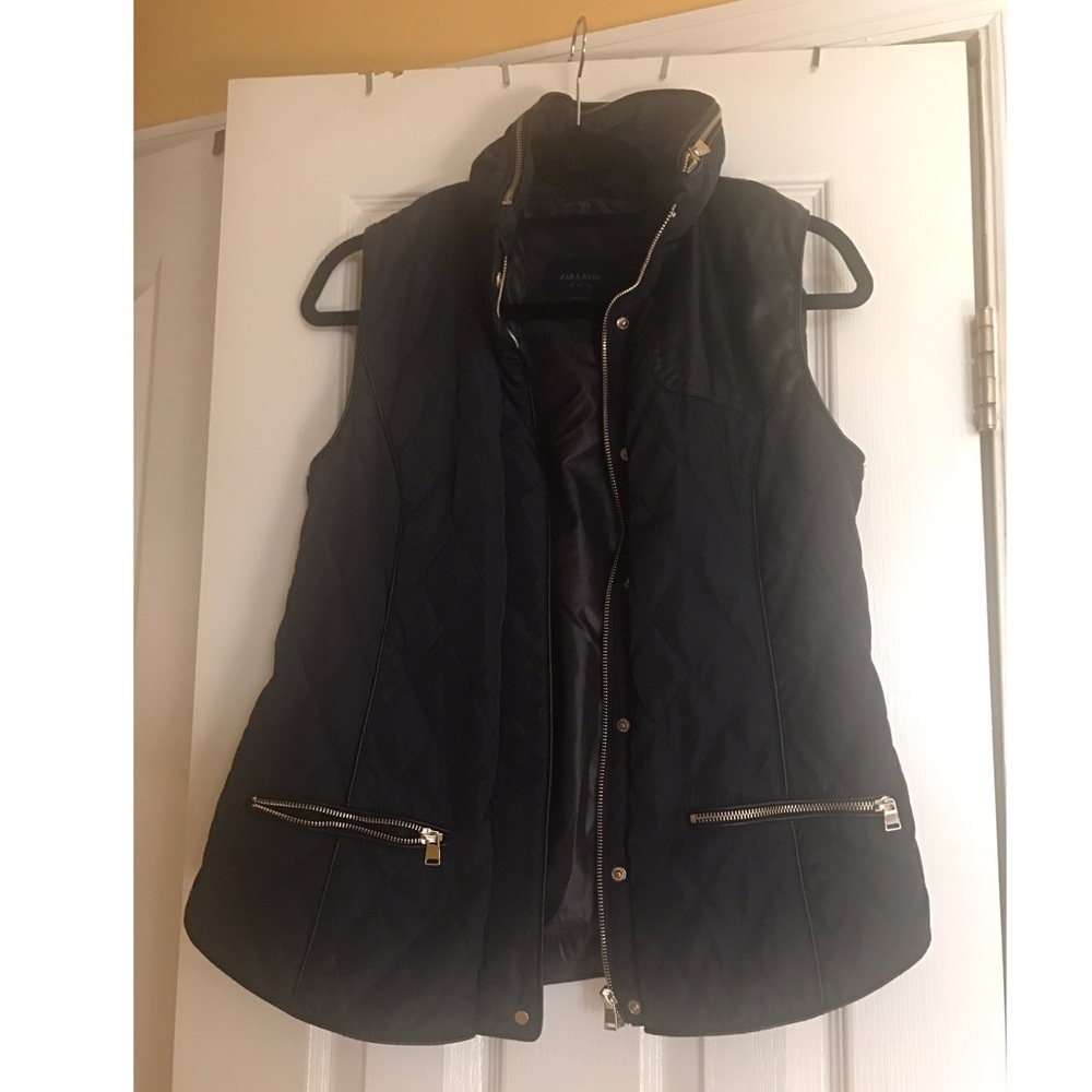 Zara Navy Puffer Vest with gold zippers